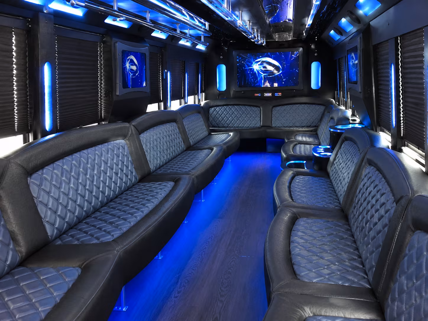 arrowhead stadium chiefs game days party bus rental