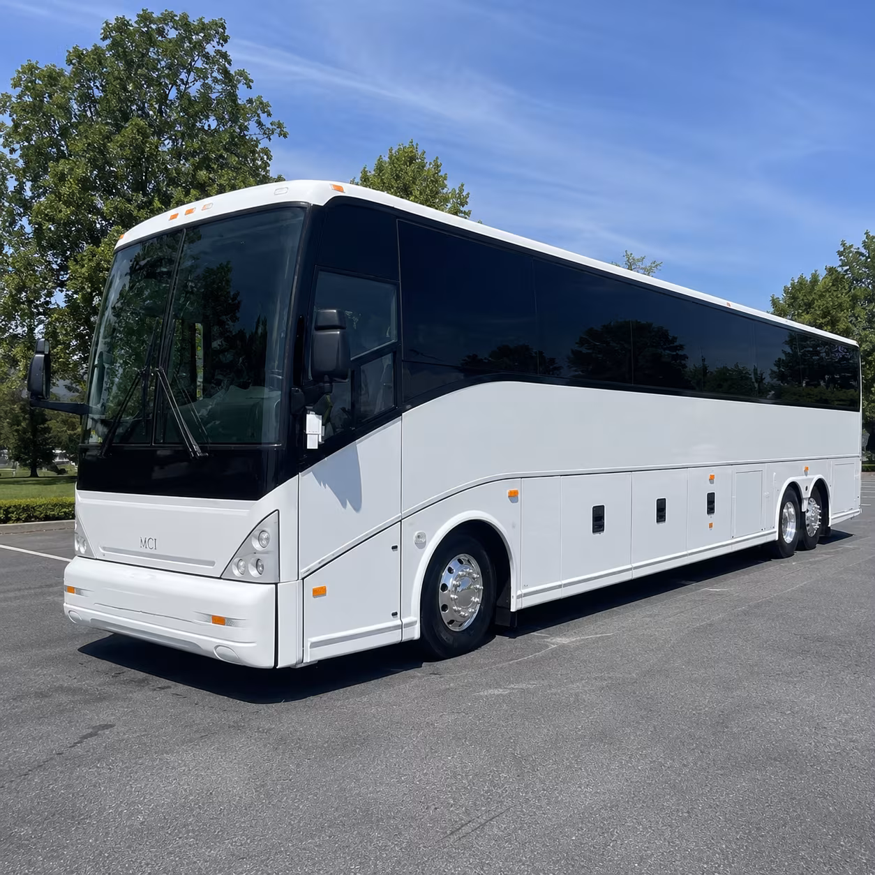 bus rental options for lee s summit trips