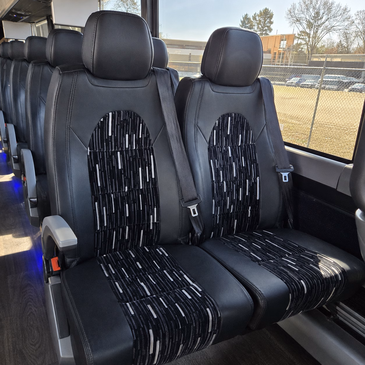 charter buses to jowler creek and grindstone valley in platte city