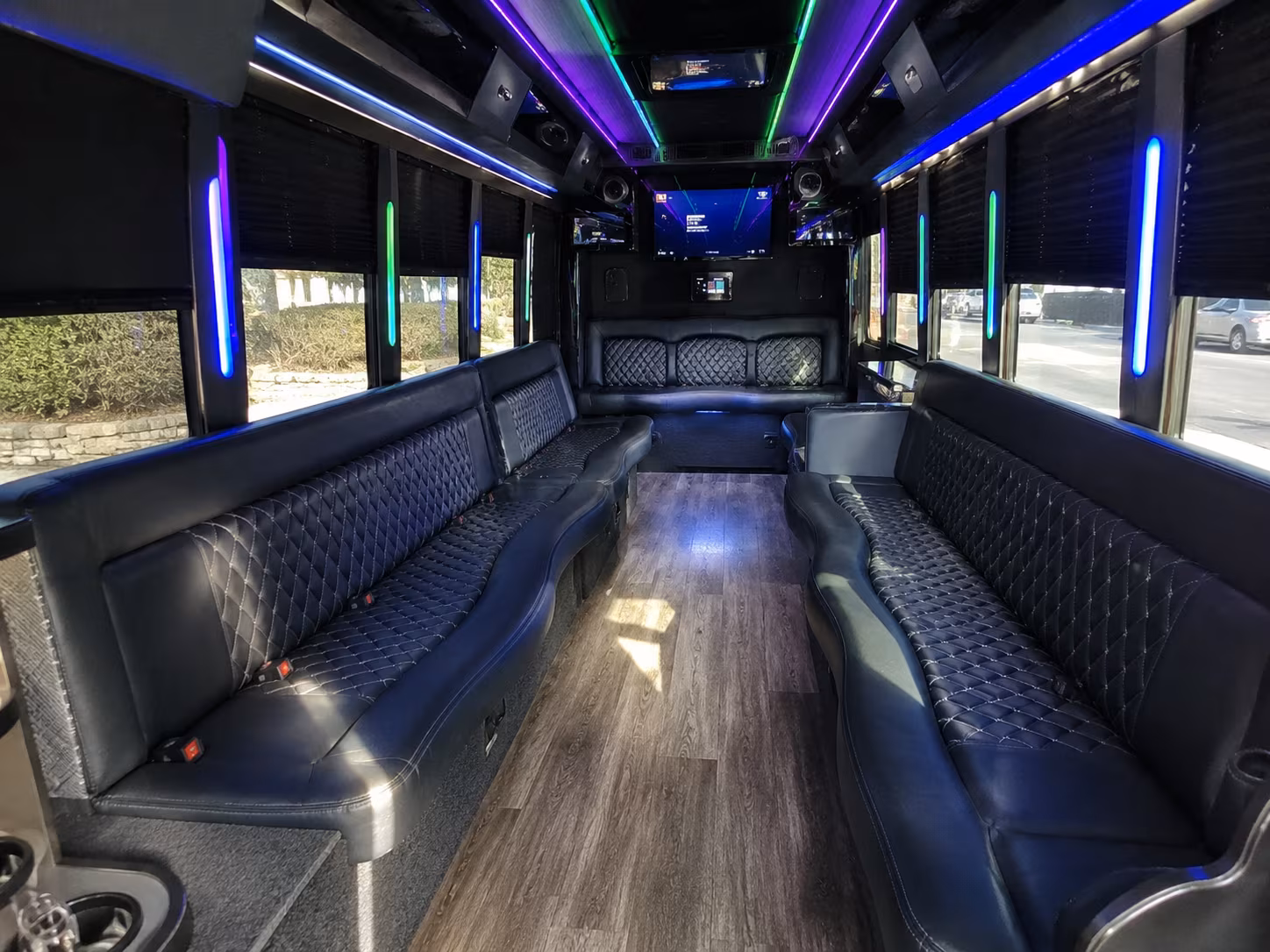 lee s summit 15 passenger party bus interior