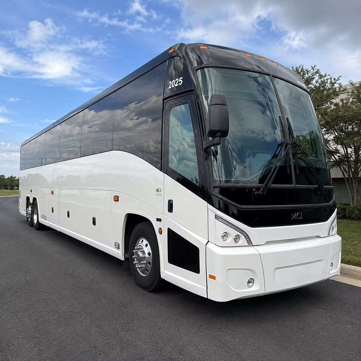 lee s summit charter bus rental fleet