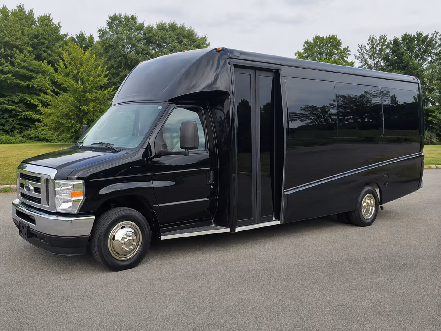 Lee's Summit Religious Group Transportation