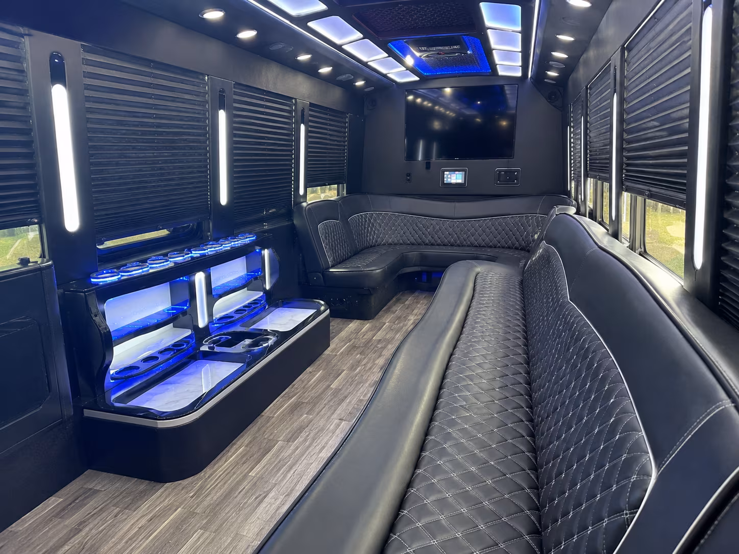 lees summit new years eve party bus rental