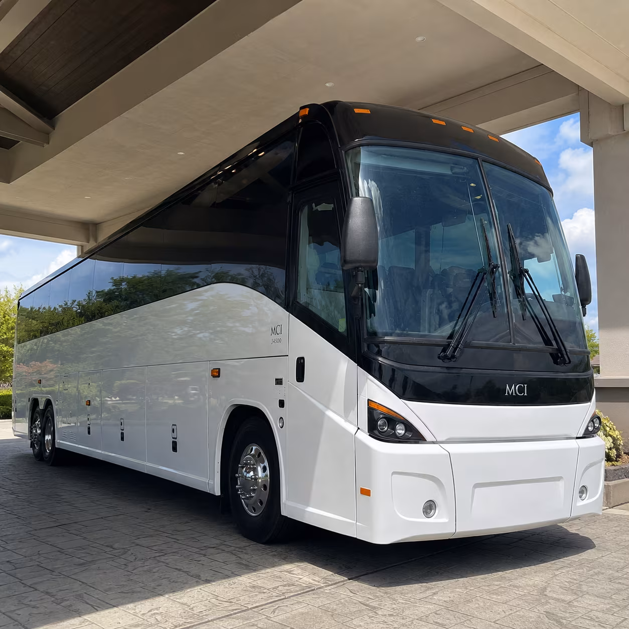 long distance corporate charter buses from lee s summit