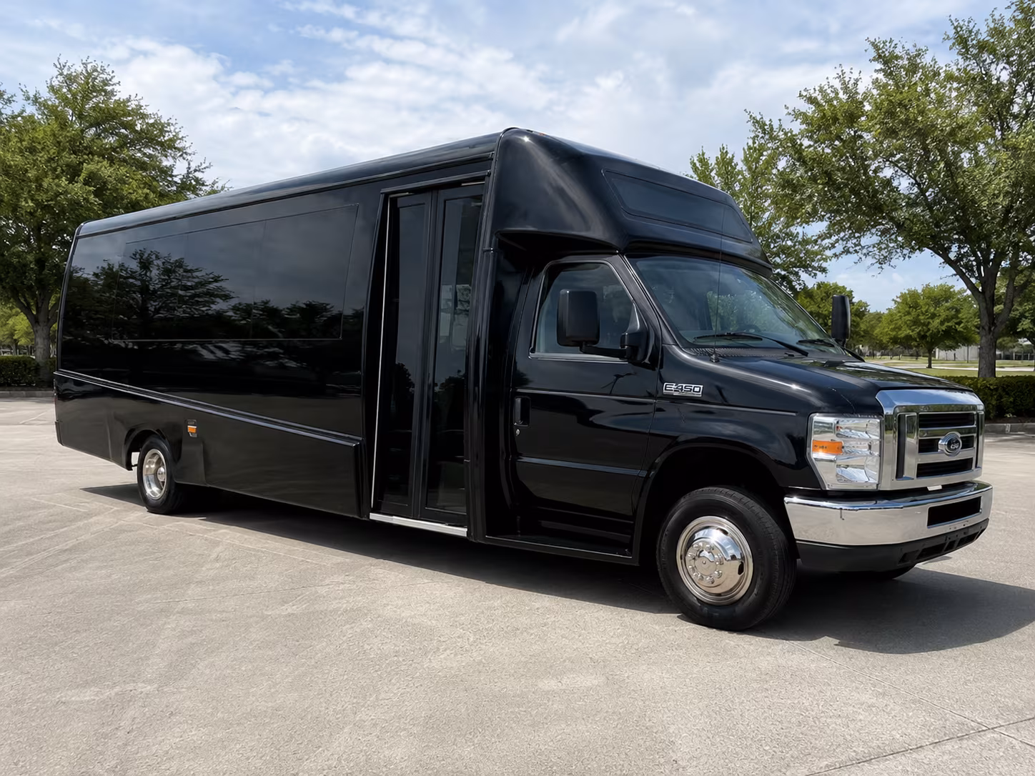 minibus rentals for smaller prom groups leaving lee s summit north or lee s summit west