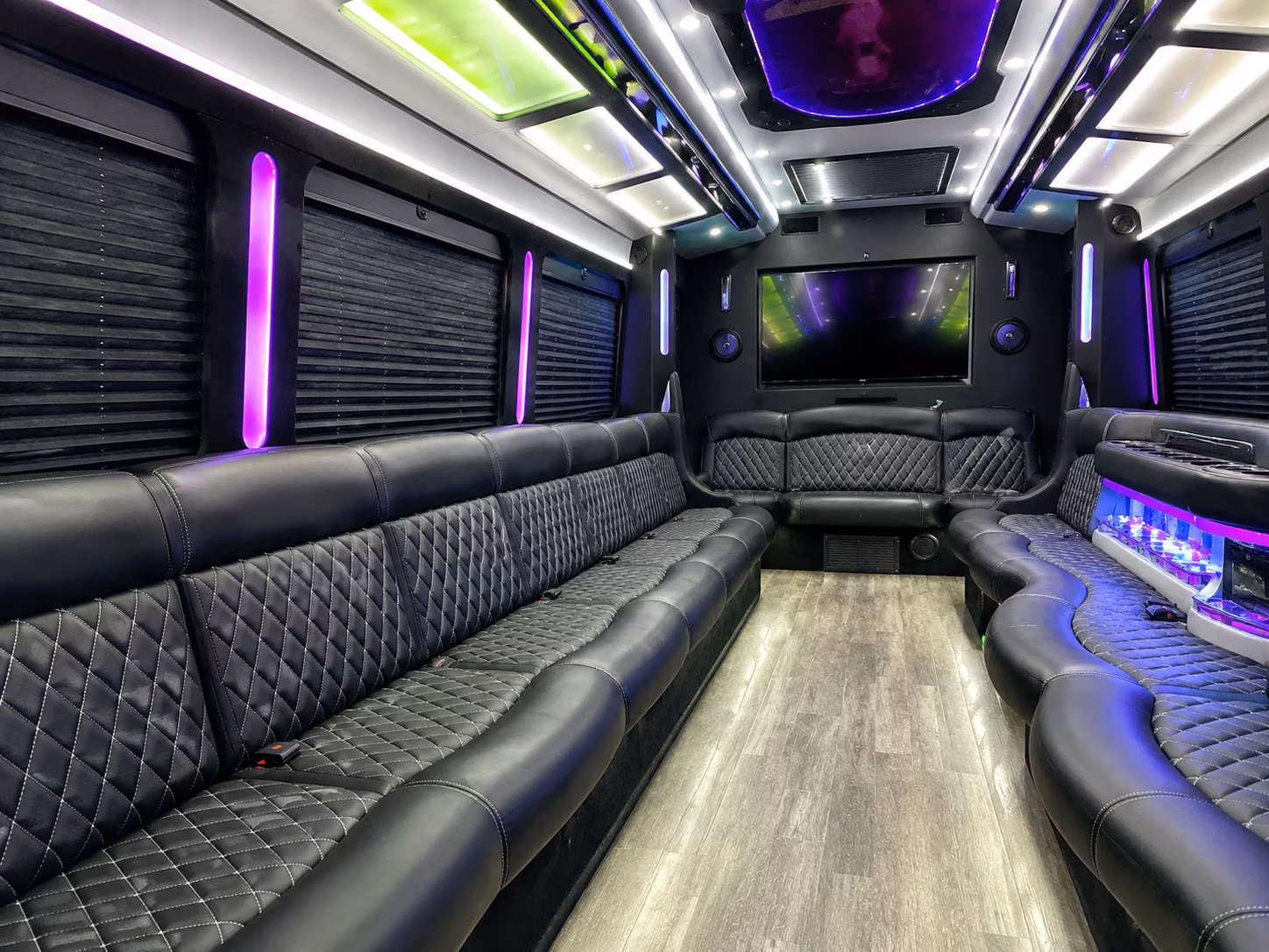 party buses for lee s summit high school prom groups headed to kansas city