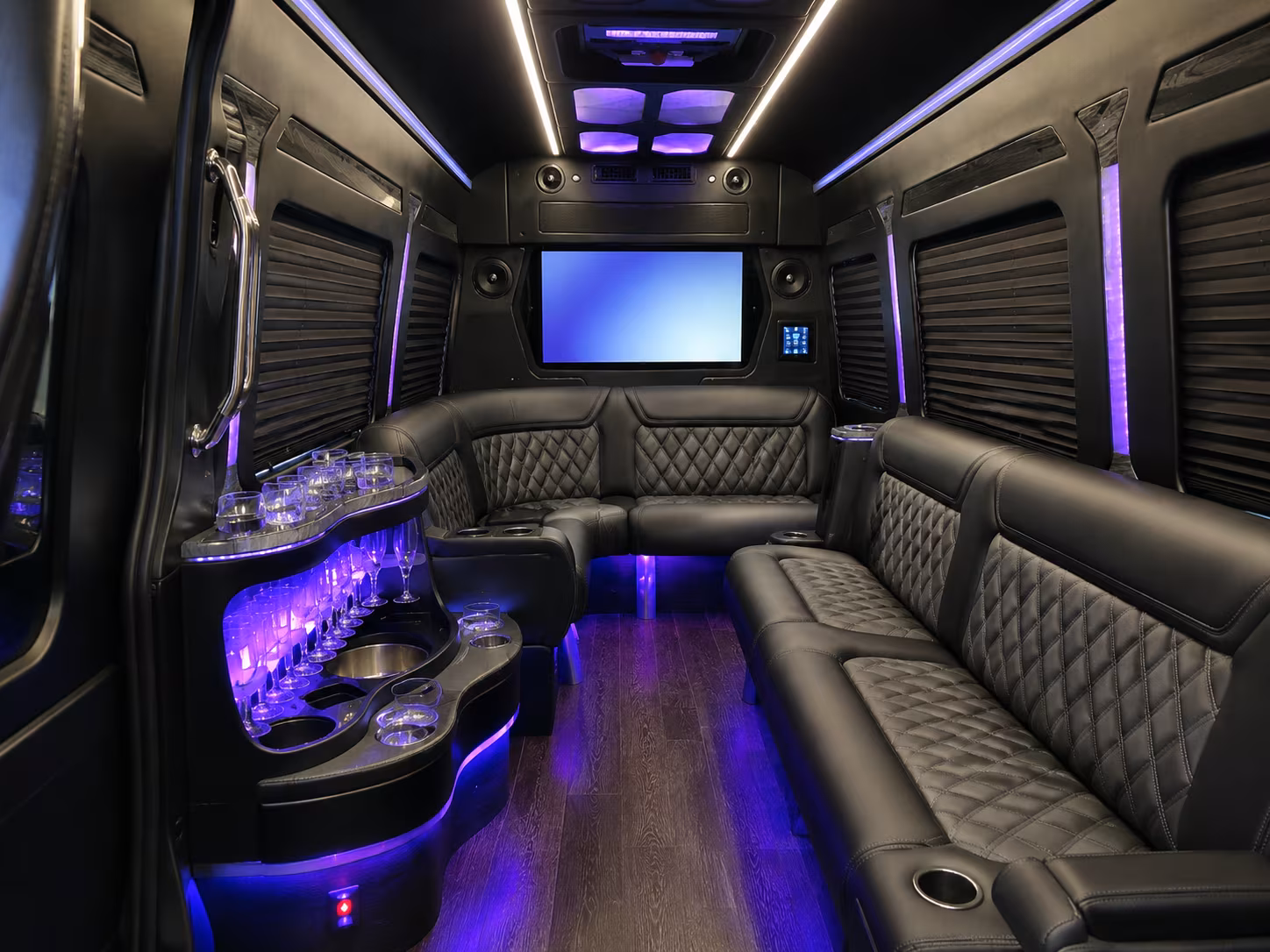 prom and homecoming buses for lee s summit north lee s summit high and lee s summit west